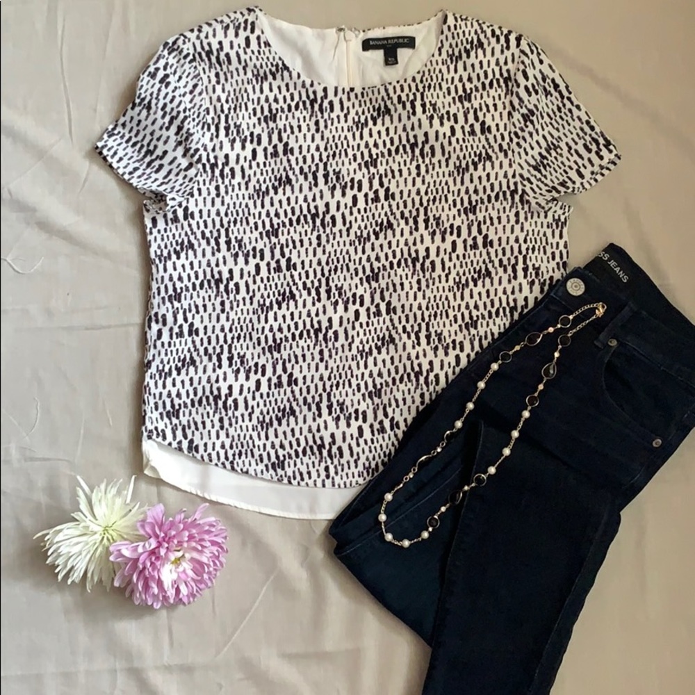 Banana Republic short sleeve blouse